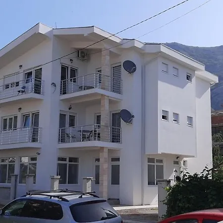 Apartmani Paradise Сутоморе Екстер'єр фото