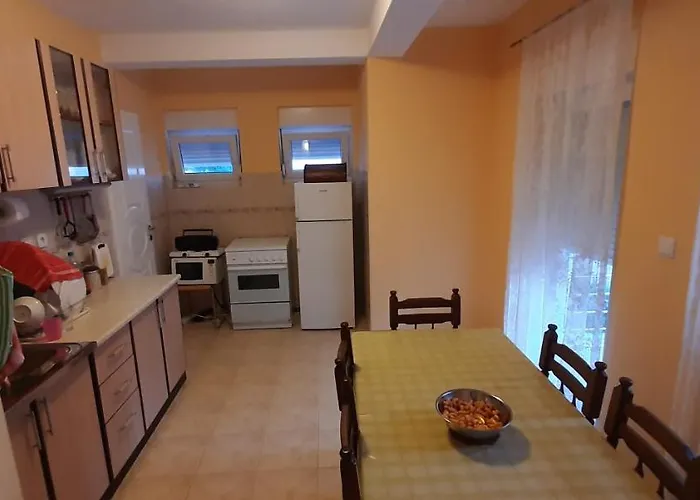 Apartmani Paradise